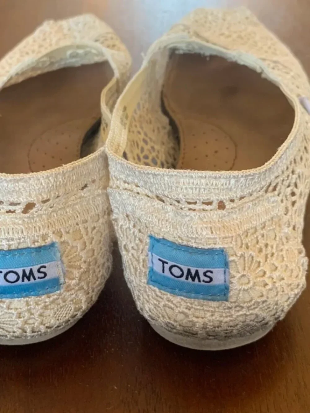 TOMS summer lace slip on shoes W8.5